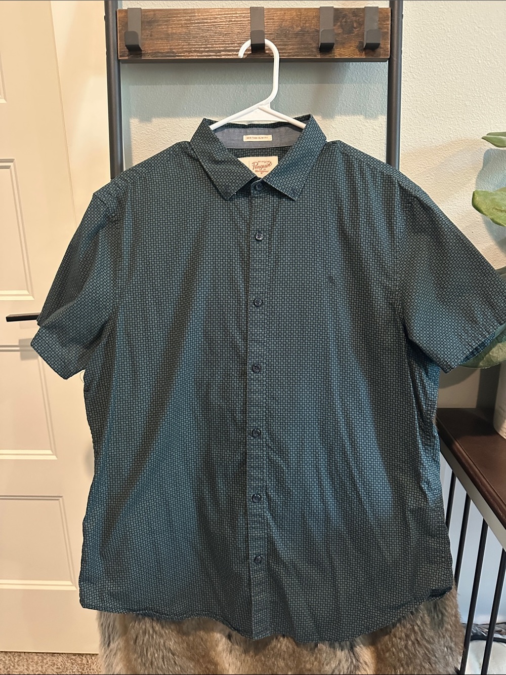 Arrow Short-Sleeve Button-Down Shirt in Teal Microdot